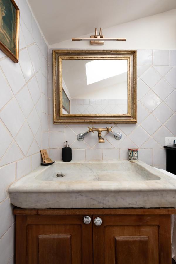 Bright And Comfy Terraced Apartment In Trastevere Řím Exteriér fotografie