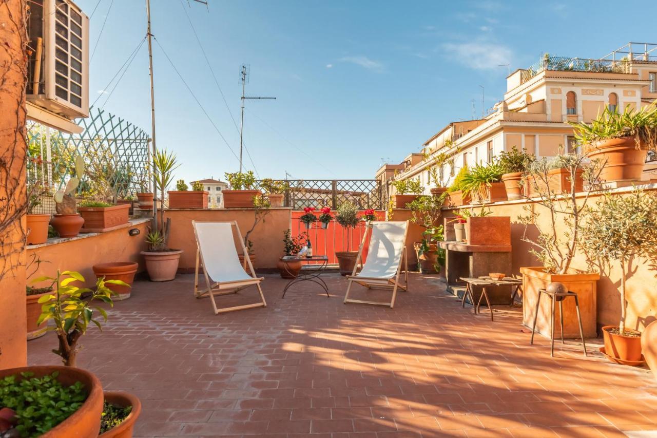 Bright And Comfy Terraced Apartment In Trastevere Řím Exteriér fotografie